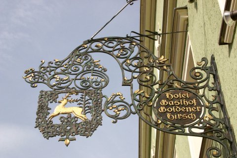 希尔施高登酒店(Gasthof & Hotel Goldener Hirsch)