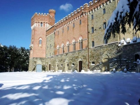 瓦伦萨诺城堡酒店(Castello di Valenzano)