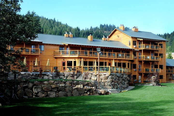 卡拉汉山旅馆(Callahan's Mountain Lodge)