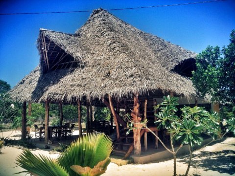 基齐姆卡齐马拉纳旅馆(Mnana Lodge Kizimkazi)