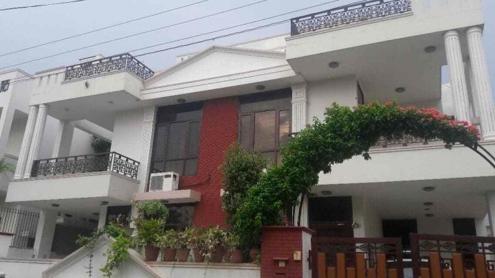 Nivedita Homestay