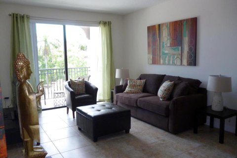 Doral Apartment with Balcony