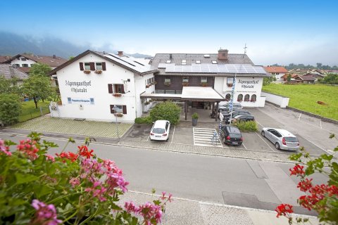 欧斯塔德艾尔本酒店(Alpenhotel Ohlstadt)