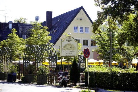 希尔朗格维尔德酒店(Langwieder See)
