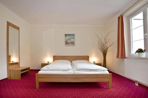佩希托兹多尔夫酒店(Hotel Perchtoldsdorf)