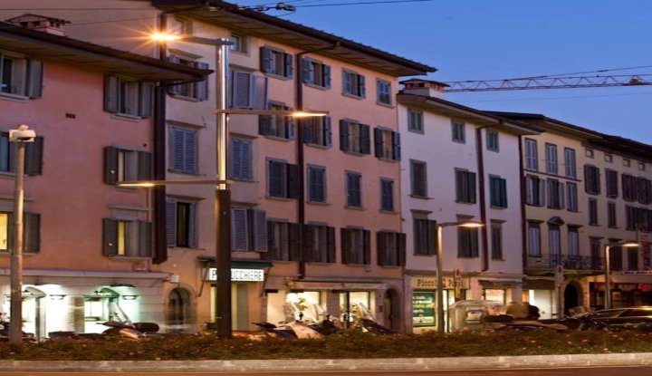 贝加莫家庭旅馆(Casa Bergamo)