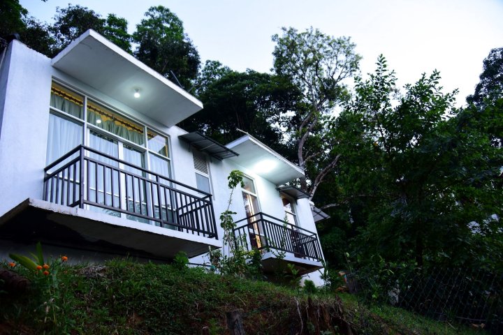 康提山别墅酒店(Kandy Hill Villa)