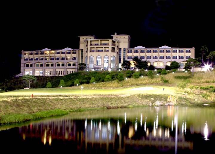 City Park Golf & Hotel