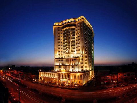 格赛特乐国际酒店(Ghasr Talaee International Hotel)