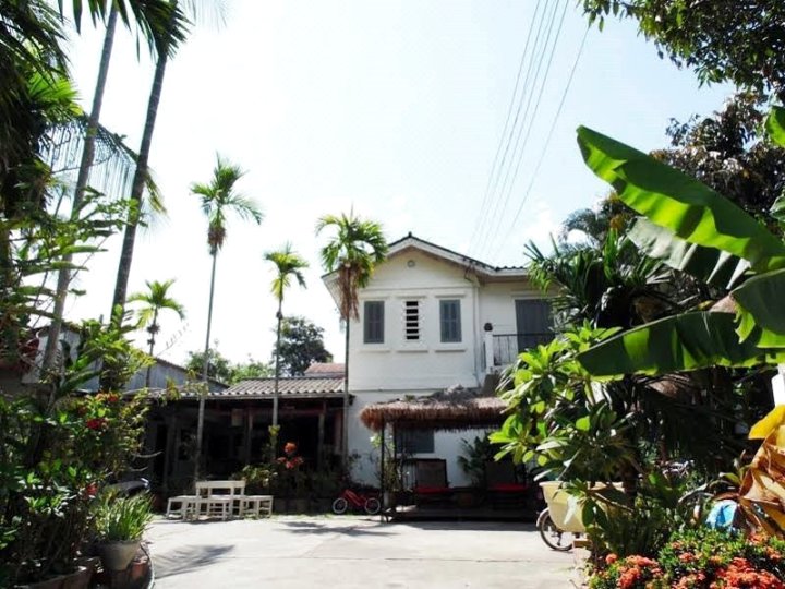 别墅苏安Maak酒店(Villa Suan Maak)