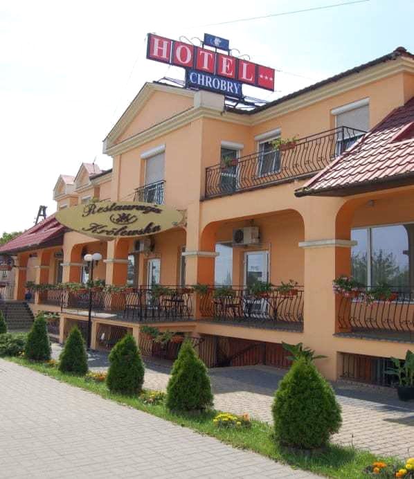 查洛里酒店(Hotel Chrobry)