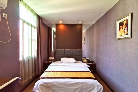 长汀8天酒店(济川门店)