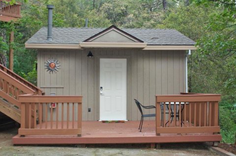 沙斯塔湖旅馆(The Inn at Shasta Lake)