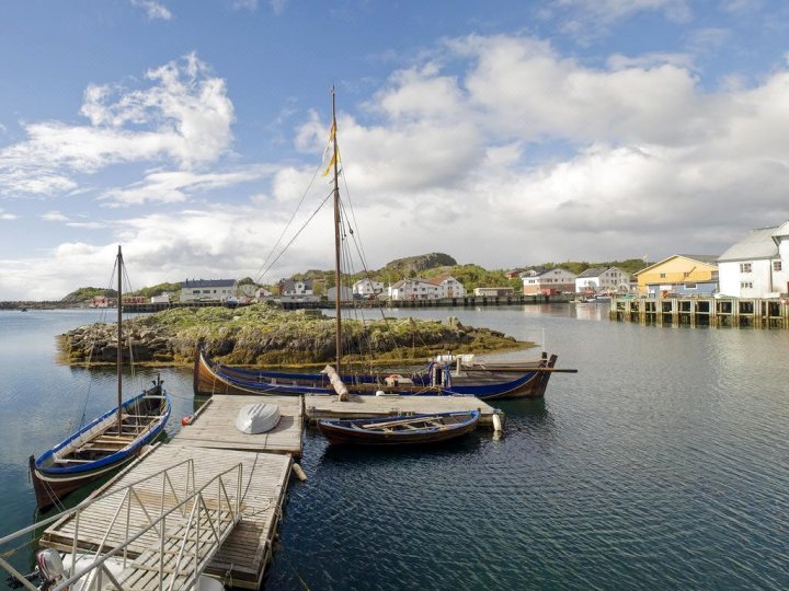 Lofoten Vandrerhjem Kabelvåg