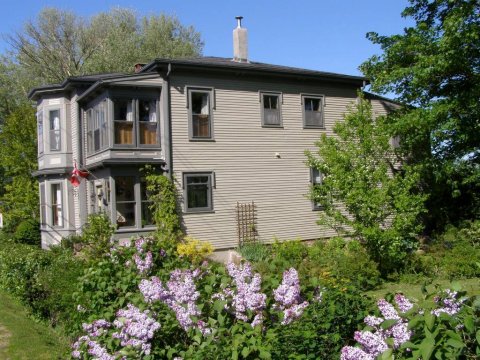 加斯特B洛吉宁公寓(Just B Lodging)