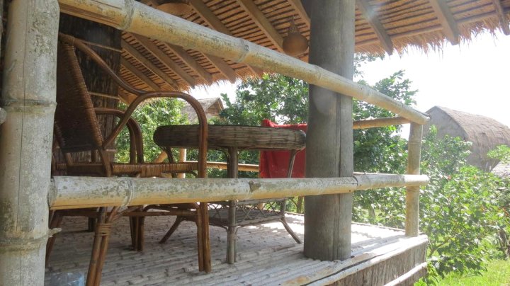 树梢别墅酒店(Tree Top Bungalows)