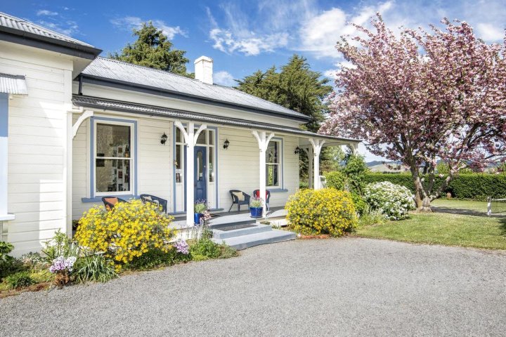 圣伦纳兹葡萄园住宿加早餐旅馆(St Leonards Vineyard Cottages)