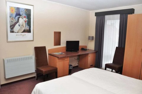 埃弗瑞特28酒店(Hotel Afrit 28)