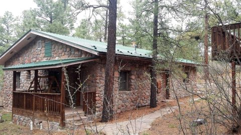 普韦布洛峡谷旅馆(Pueblo Canyon Inn)