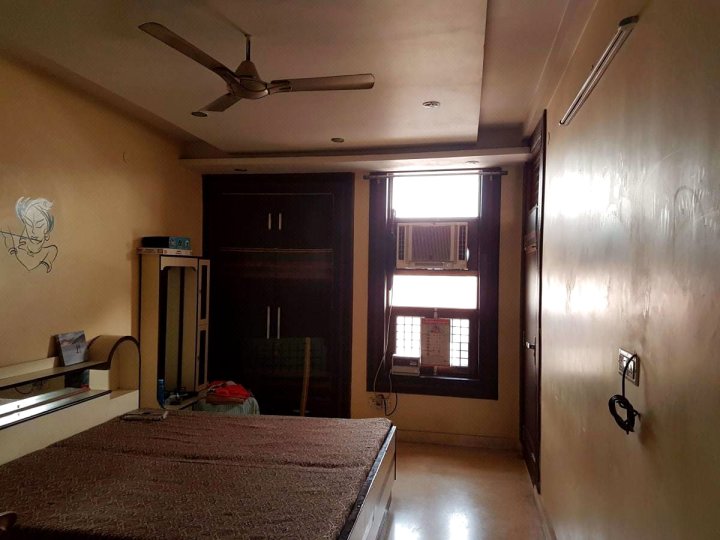 Rooms for a Budget Stay in East Delhi-1/7119