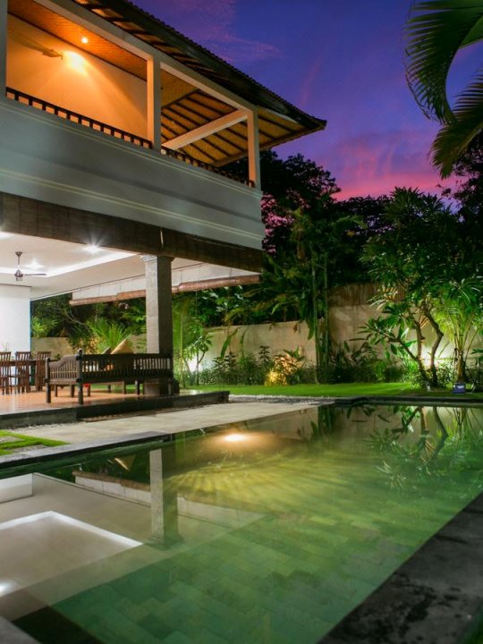 特里斯坦巴厘岛别墅(Villa Tristan Bali)