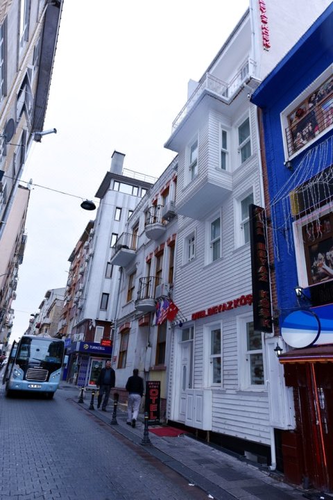 贝亚库斯科客房酒店(Beyazköşk Otel)