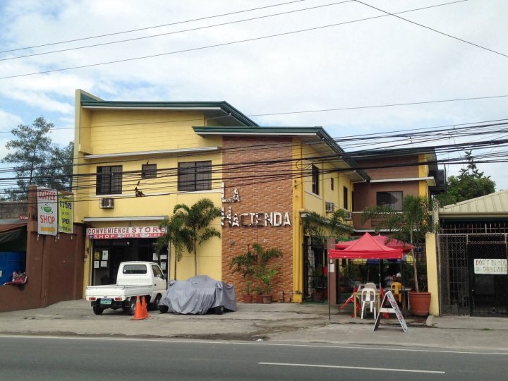 La Hacienda旅馆及宿舍(La Hacienda Inn and Dormitories)