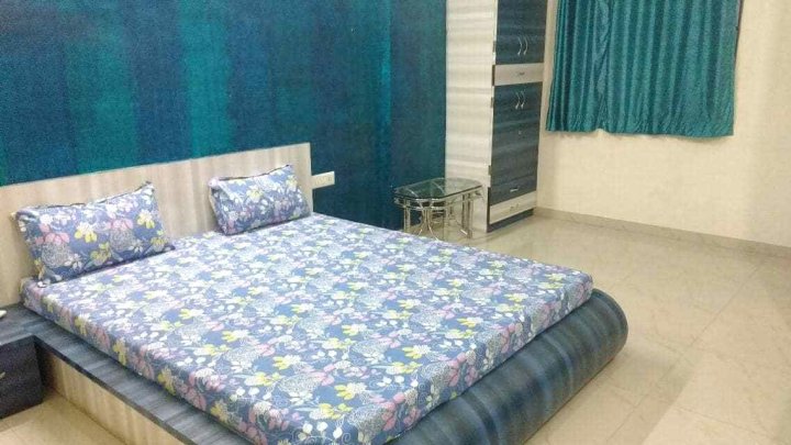 Bhavani Guest House- Bagodra (Deluxe Room)