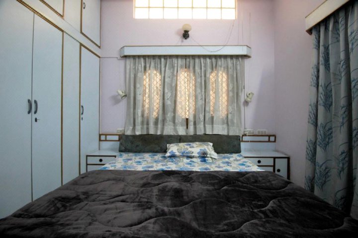 Darbar Homestay (AC Room)