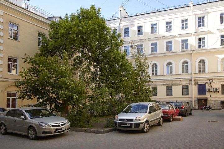 Keyra Apartment Nevsky Prospekt 91 Near Moskovsky Station