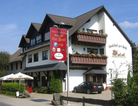 祖尔帕斯特酒店(Gasthof Zur Post Hotel - Restaurant)