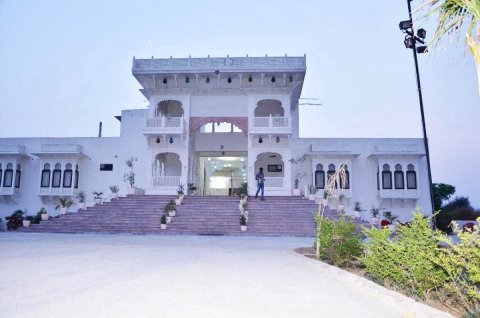 班迪库伊宫泰姬陵酒店(Tej Mahal Palace Bandikui)