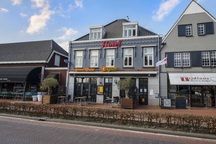 莱图条费尔德霍芬酒店(Lightotel Veldhoven)