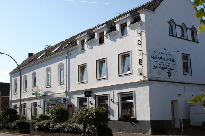 伽多夫姆勒酒店(Godorfer Mühle)