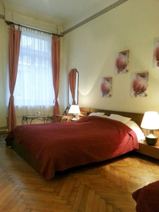 布达佩斯中心公寓酒店(Centro Budapest Apartmanok)