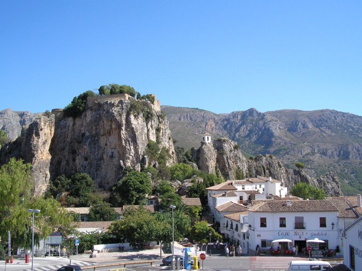 塞维亚公寓(Apartamentos Serrella - Rural Guadalest)