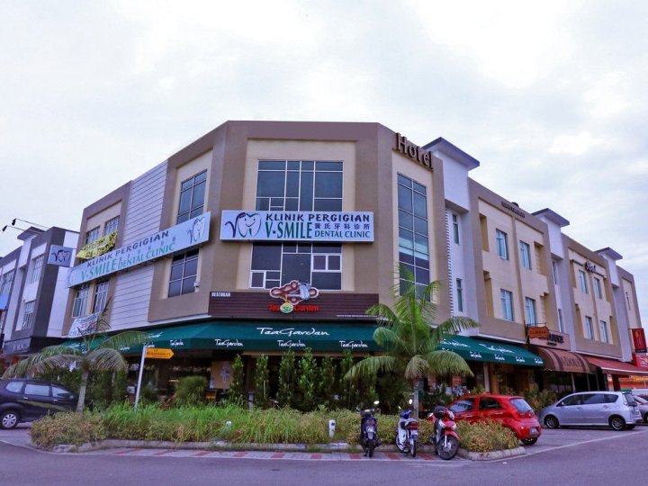 杰朗普塔迷人乐高乐园尼达酒店 - D 优雅酒店(Nida Rooms Gelang Patah LegoLand Allure at D Elegance Hotel)