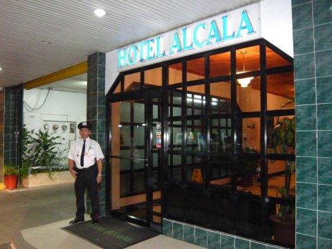 阿尔卡拉酒店(Hotel Alcala)