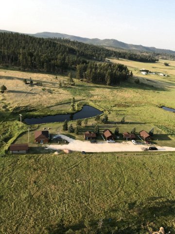 黄金营地小屋(Gold Camp Cabins)