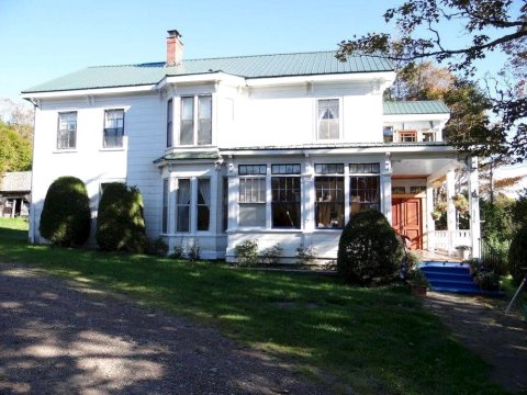 查姆库克森林小屋住宿加早餐旅馆(Chamcook Forest Lodge Bed & Breakfast)