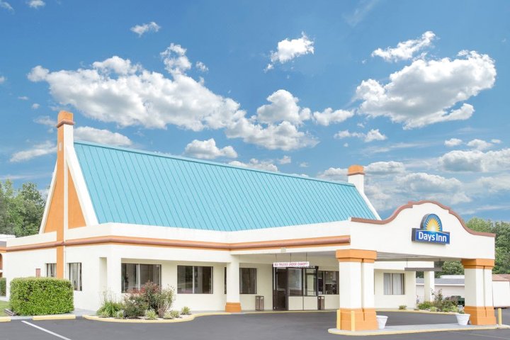 拉瑟格伦国王统治区戴斯酒店(Days Inn by Wyndham Ruther Glen Kings Dominion Area)