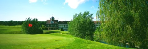 格尔福蒙格力风酒店(Golf Hotel de Mont Griffon)