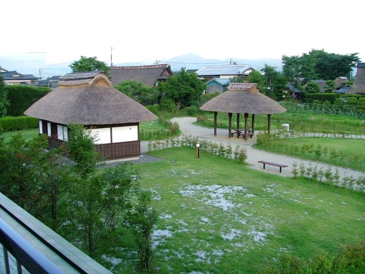 忍野湖酒店(Lake Oshino)