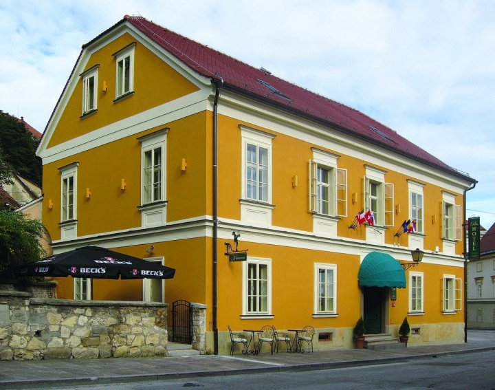 普图伊公园酒店(Park Hotel Ptuj)