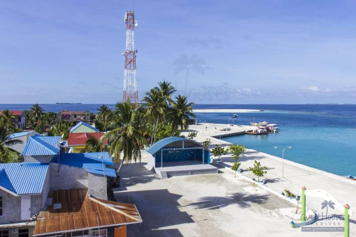 马尔代夫海滩住宿酒店(Beach Stay Maldives)