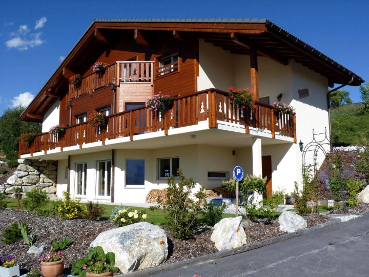 阿尔卑斯小屋旅馆(Chalet des Alpes)