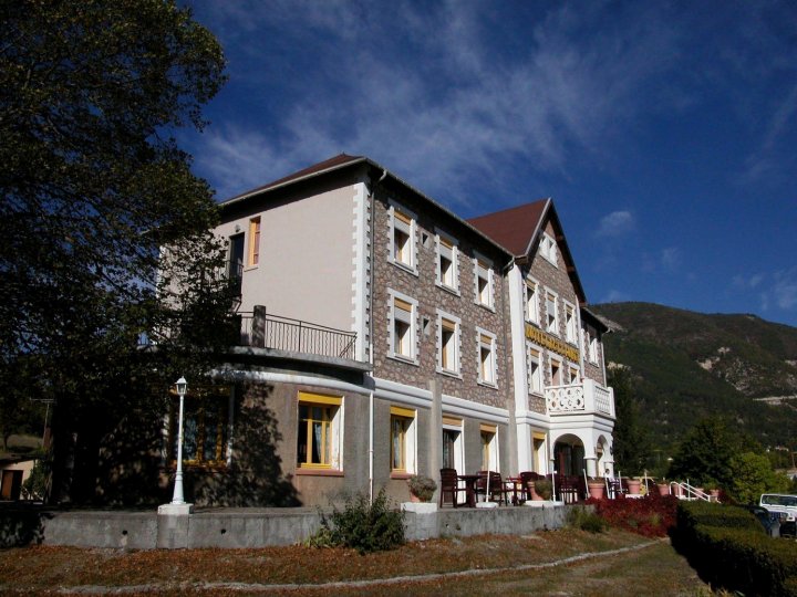 湖和森林酒店(Hôtel Lac Et Forêt)