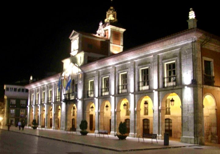 阿尔达弗德斯皇宫酒店(Hotel Alda Palacio Valdés)