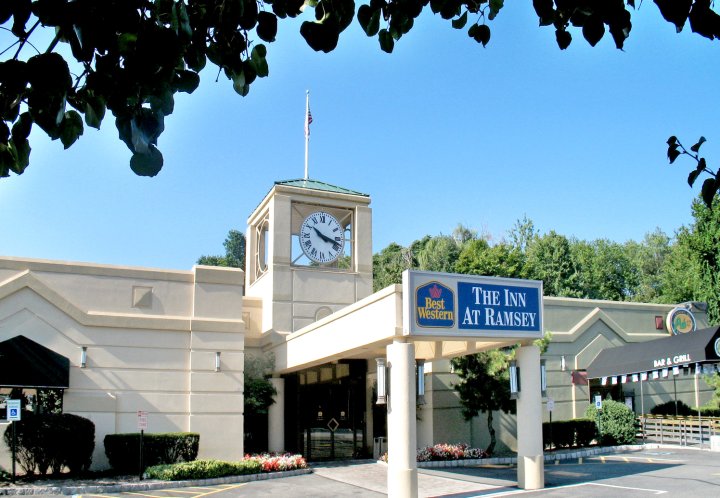 拉姆西贝斯特韦斯特酒店(Best Western Inn at Ramsey)