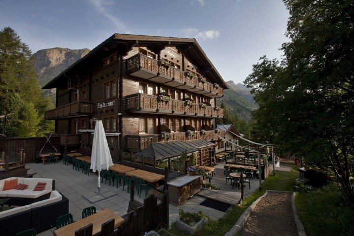 西尔瓦娜山酒店(Silvana Mountain Hotel)